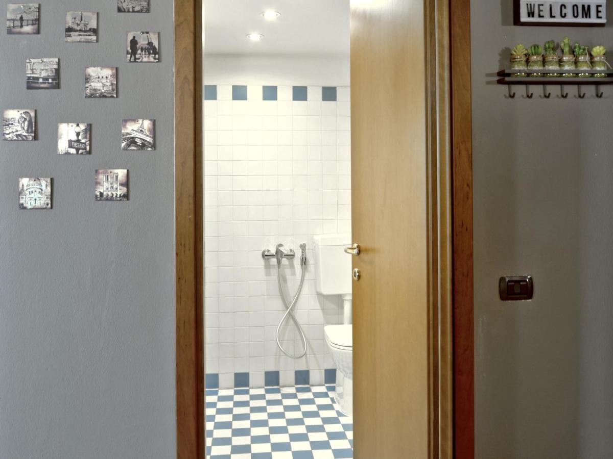 Appartamento Fontana Parma Exteriör bild